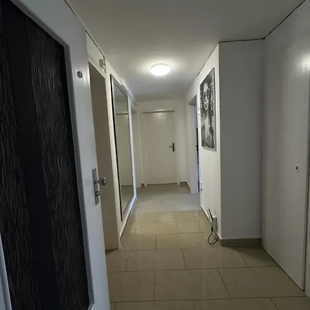 3 Schlafzimmer 4 Gaeste Self-check-in Wlan 아파트