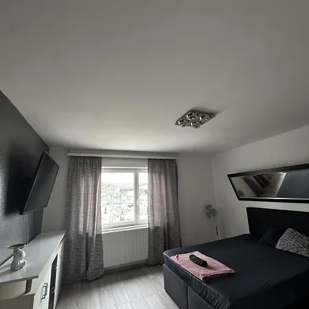 아파트 3 Schlafzimmer 4 Gaeste Self-check-in Wlan 포르츠하임